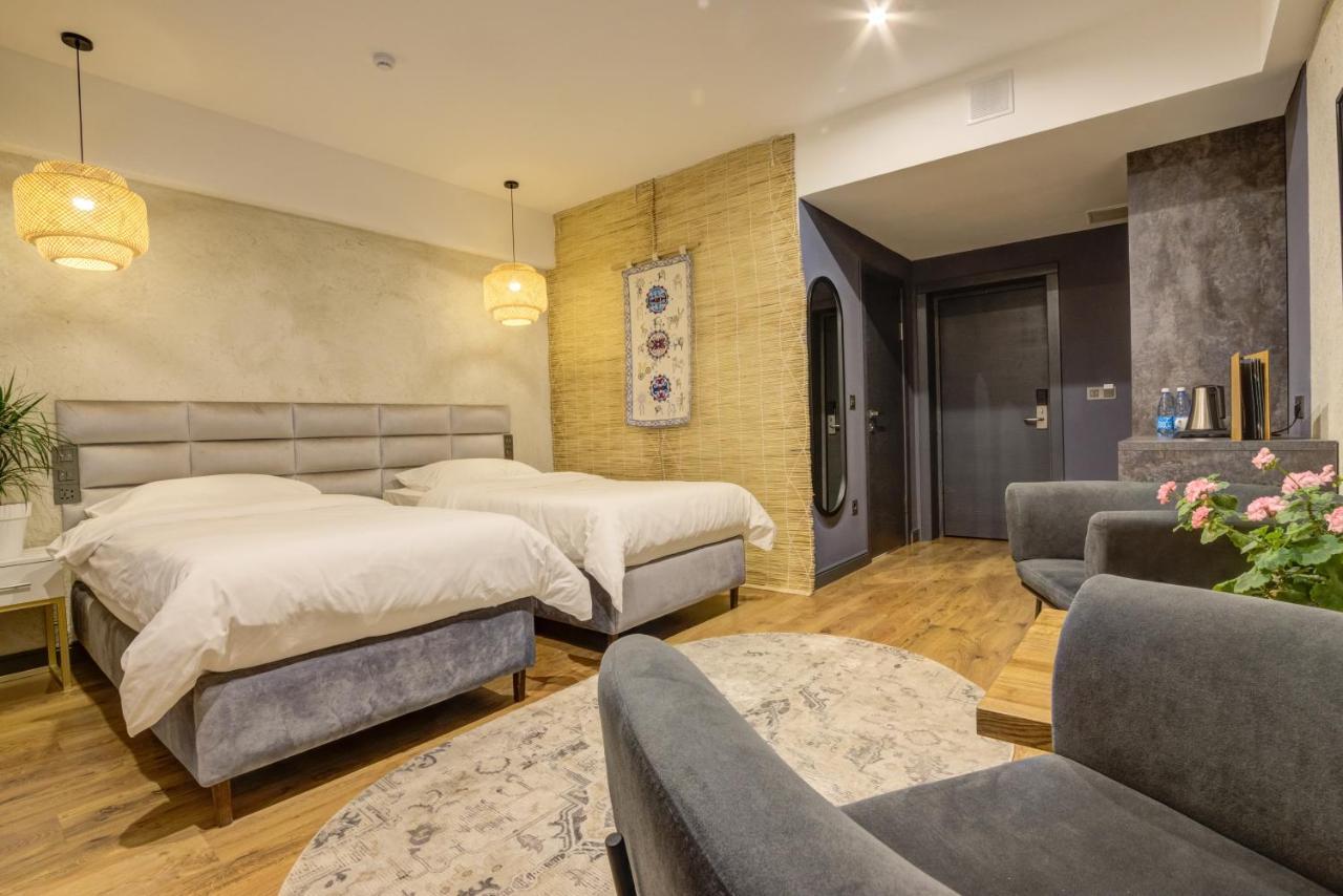 Olimp Hotel Bosteri Bagian luar foto