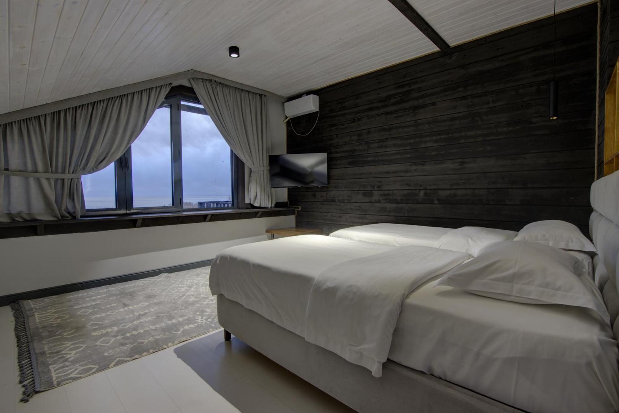 Olimp Hotel Bosteri Bagian luar foto