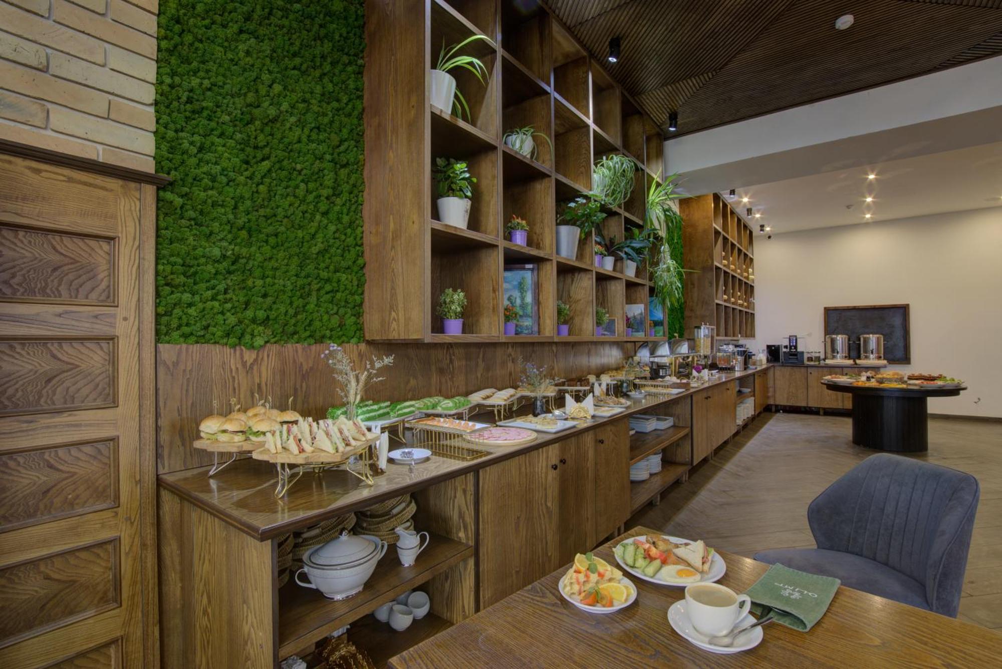 Olimp Hotel Bosteri Bagian luar foto