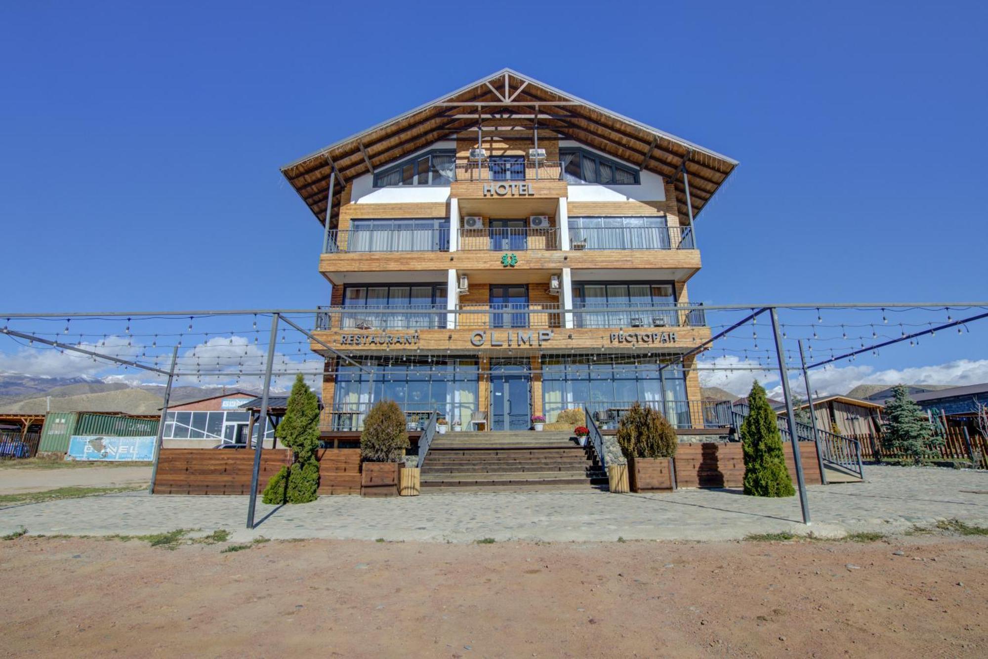 Olimp Hotel Bosteri Bagian luar foto
