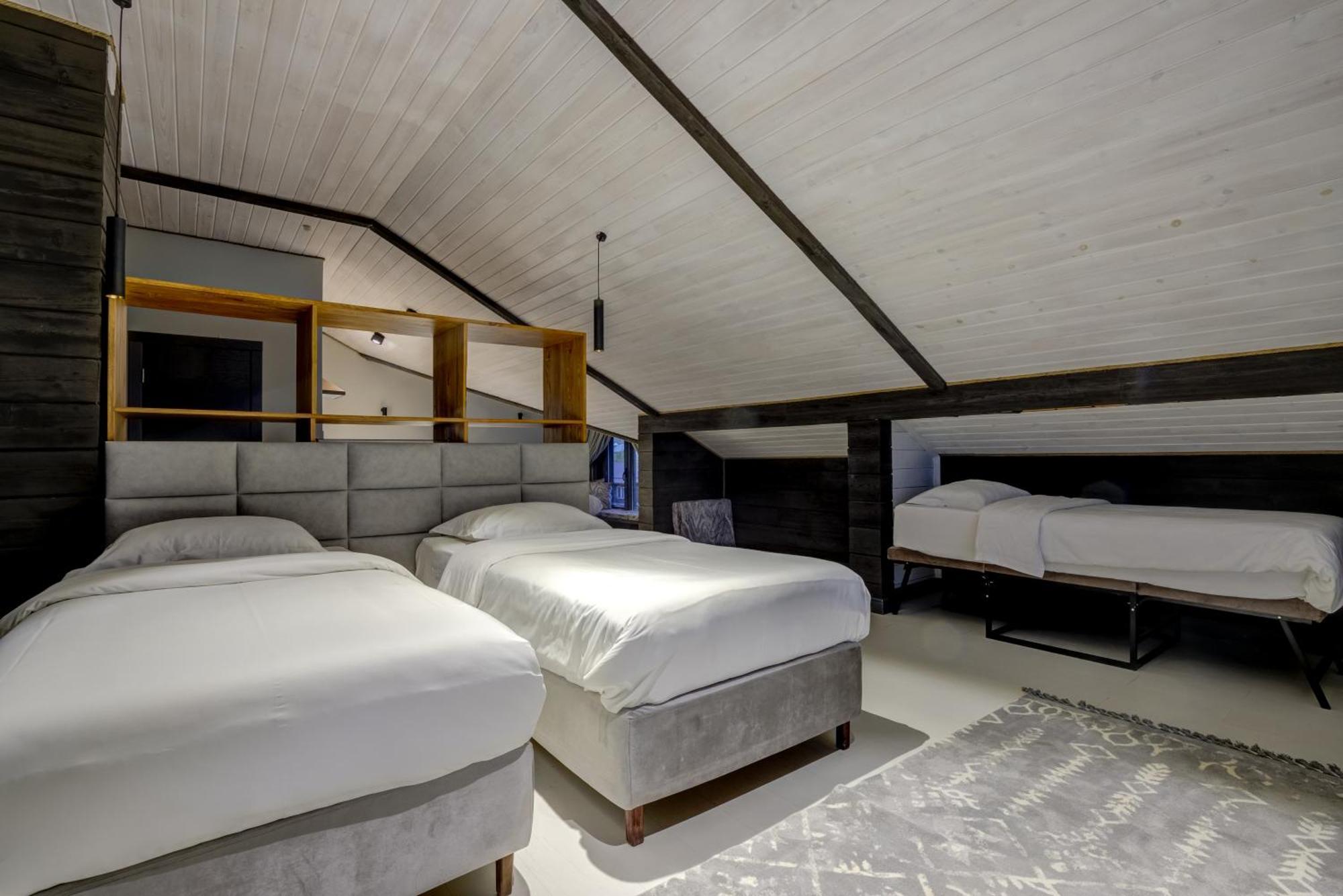 Olimp Hotel Bosteri Bagian luar foto
