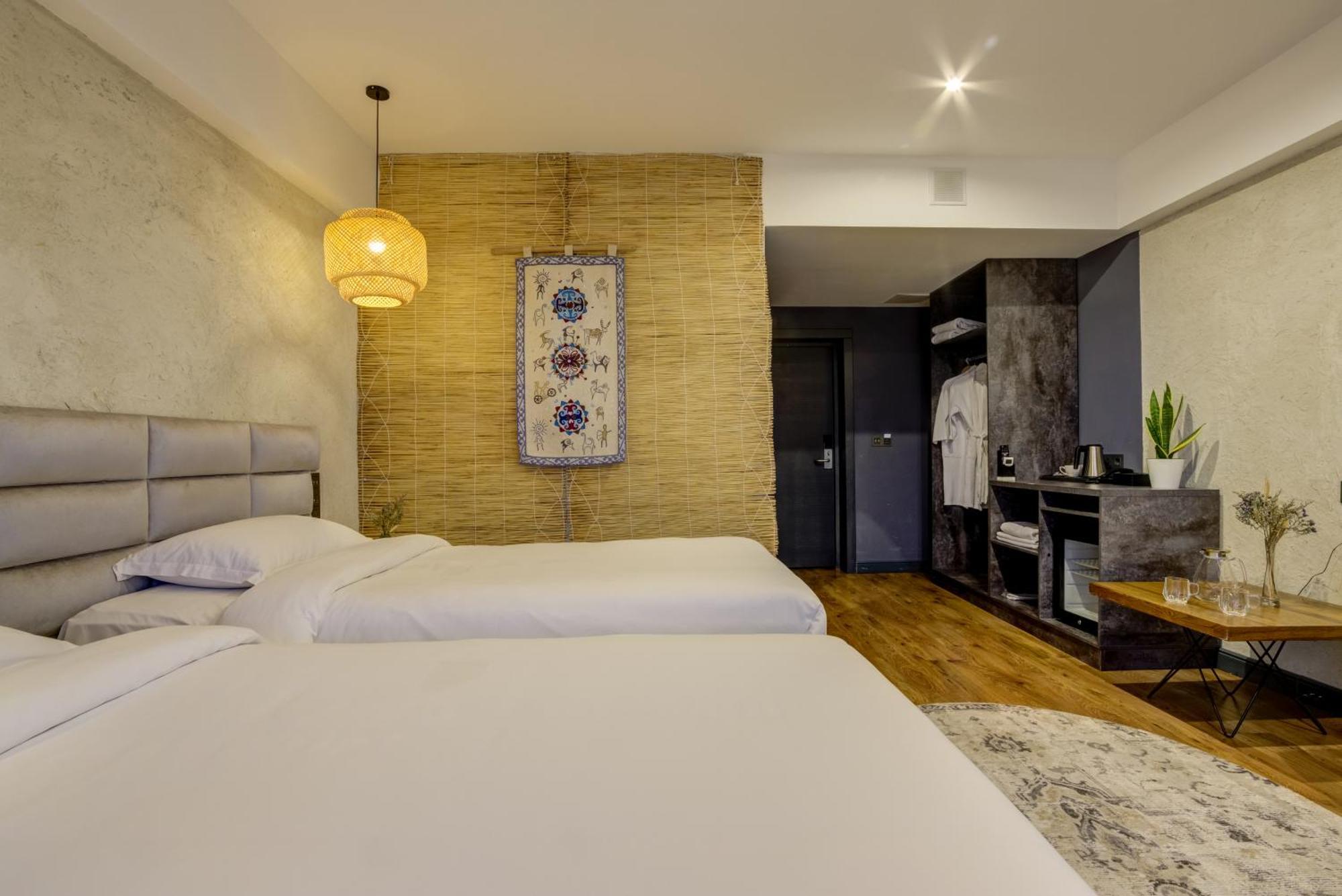 Olimp Hotel Bosteri Bagian luar foto