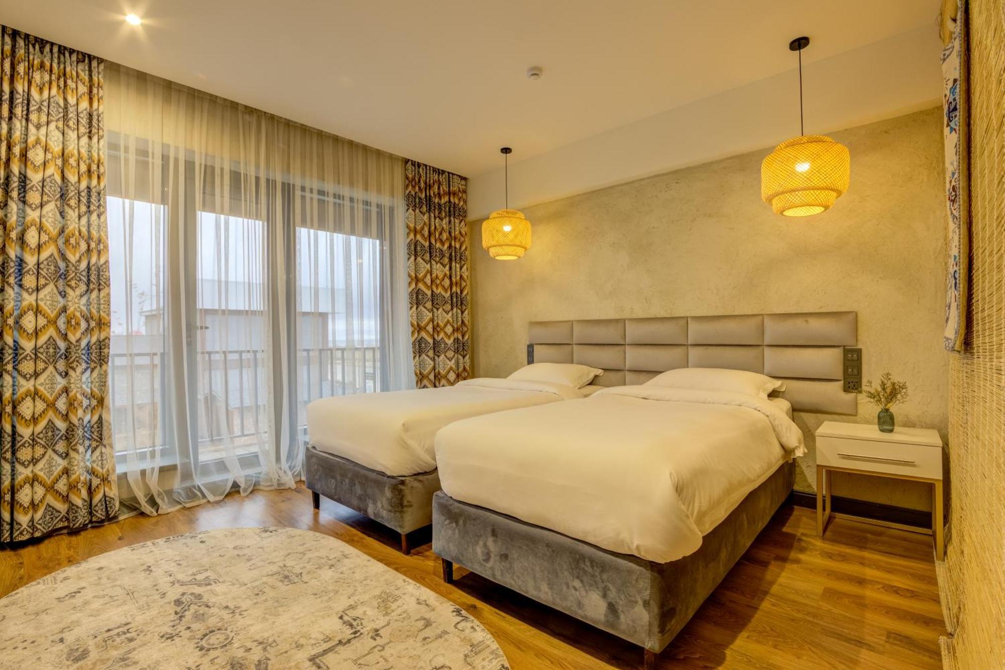 Olimp Hotel Bosteri Bagian luar foto